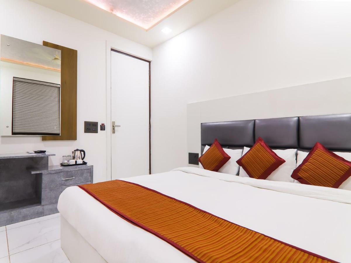 Hotel Grand Sparrow Inn Agra  Bagian luar foto