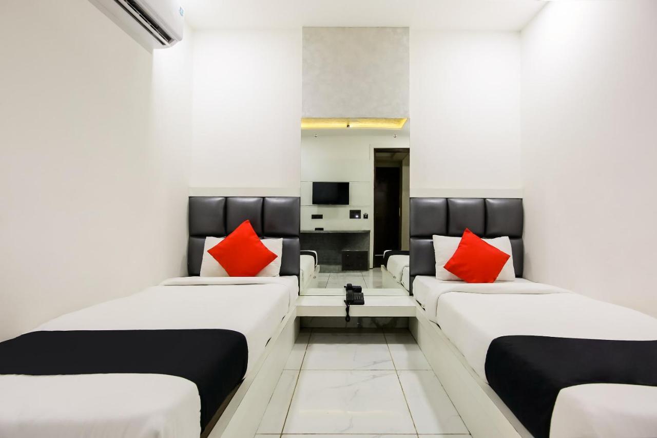 Hotel Grand Sparrow Inn Agra  Bagian luar foto